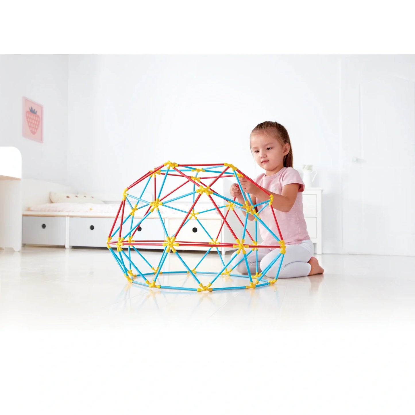 Geodesic Structures - Hape MENA