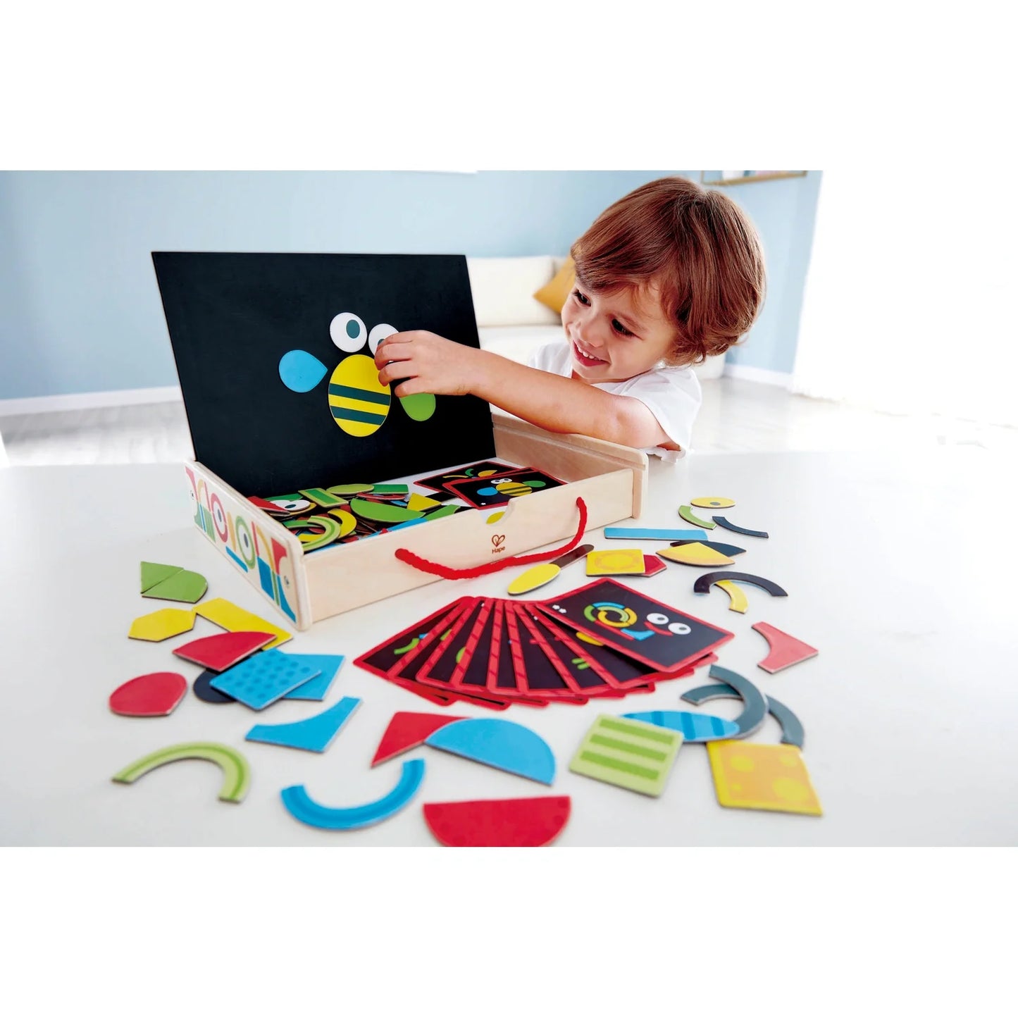 Magnetic Art Box - Hape MENA