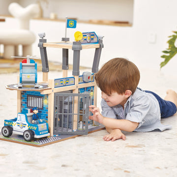 Metro Police Dept Playset - Hape MENA