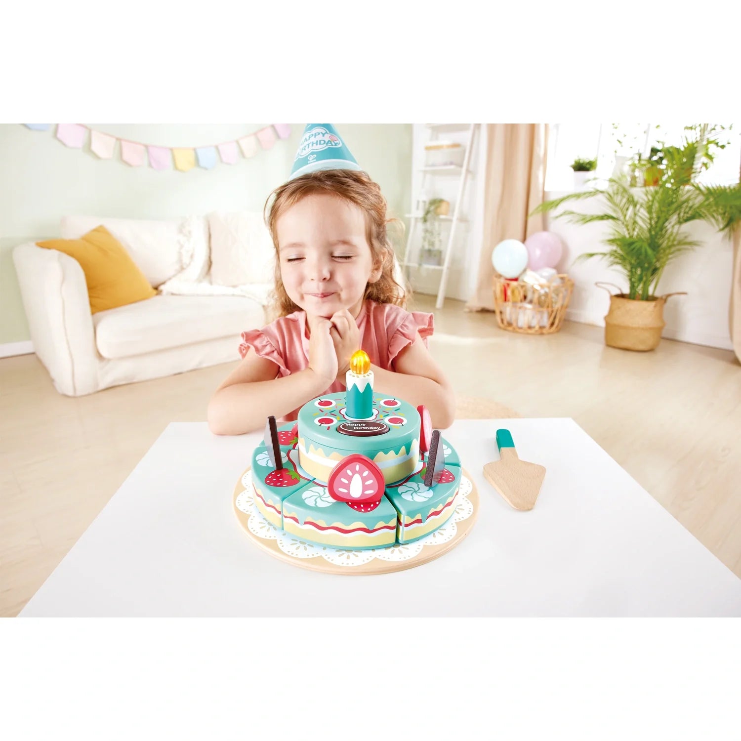 Interactive Happy Birthday Cake - Hape MENA