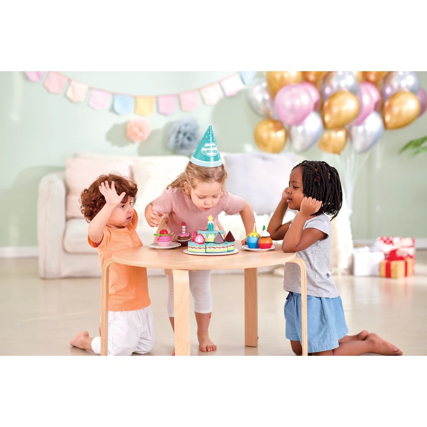 Interactive Happy Birthday Cake - Hape MENA