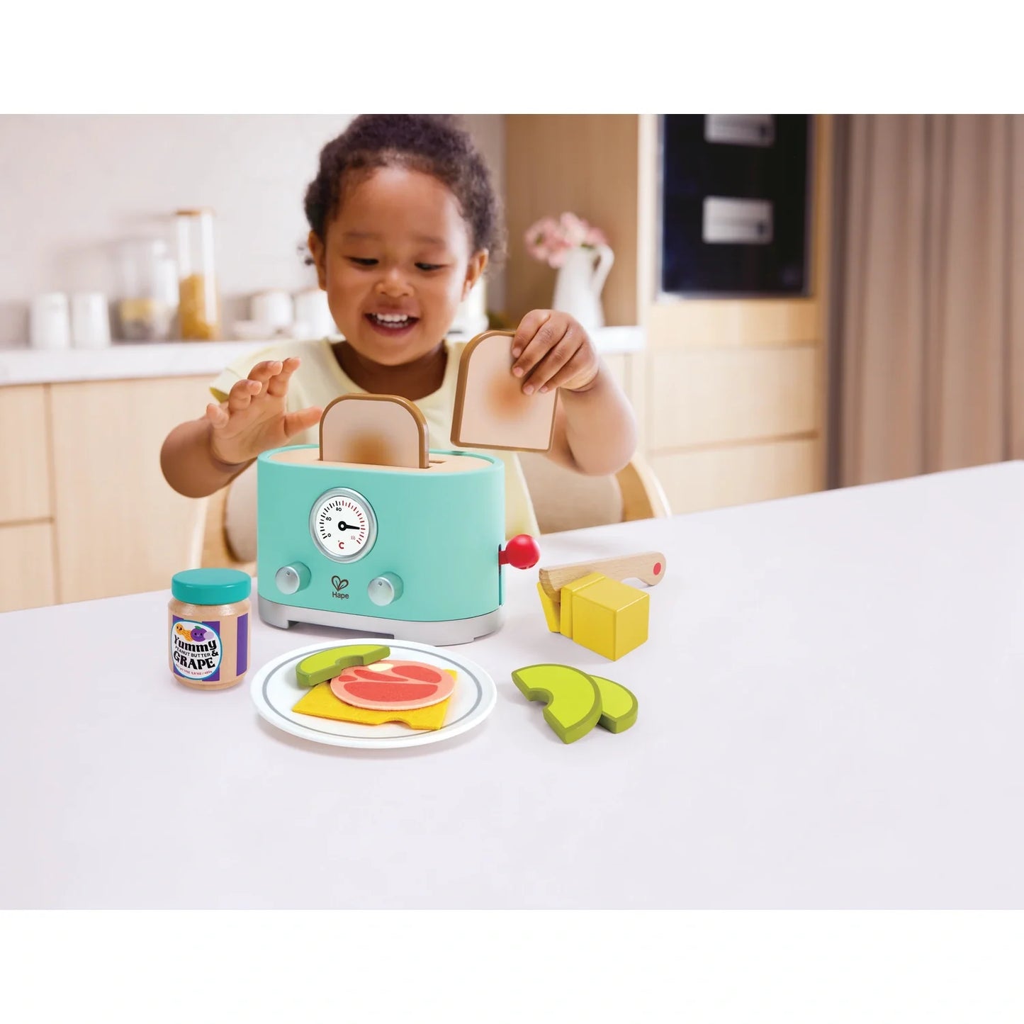 Ding & Pop-up Toaster - Hape MENA