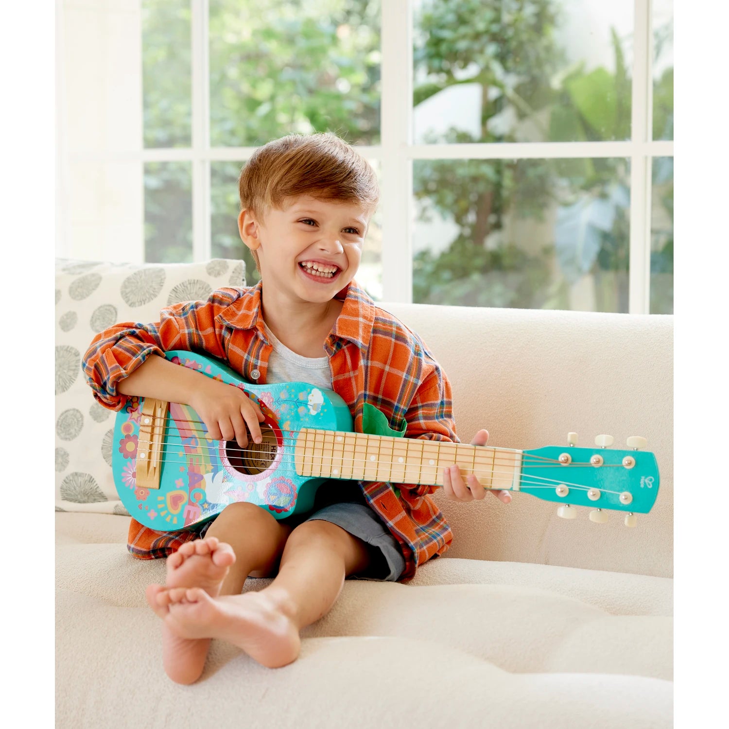 Flower Power Guitar – 1960s Wooden Guitar for Kids Music Play – Hape